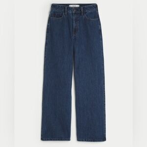 Hollister Ultra High-Rise Baggy Jeans in Dark Wash, Size 8 Long